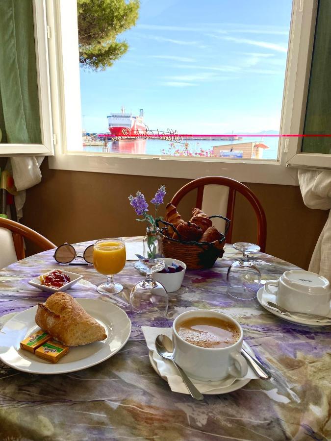 L'Isula Rossa Hotel L'Ile-Rousse  Bagian luar foto